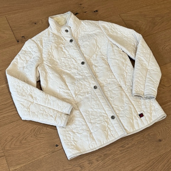 EUC Woolrich Moccasin Quilted Jacket Cream -‎ Size Small - Picture 1 of 7